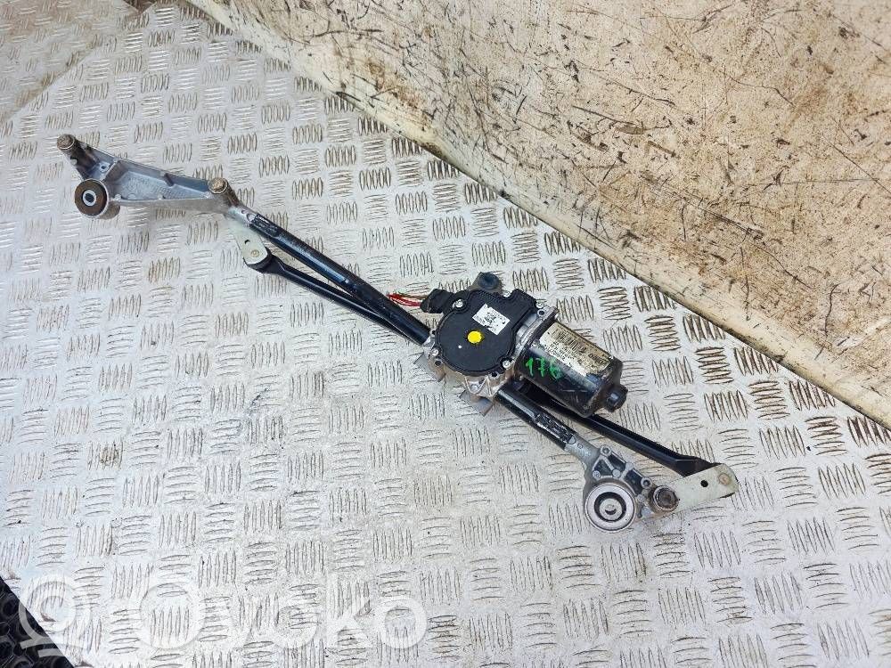 Mercedes-Benz A W176 Mechanizm i silniczek wycieraczek szyby przedniej / czołowej 
