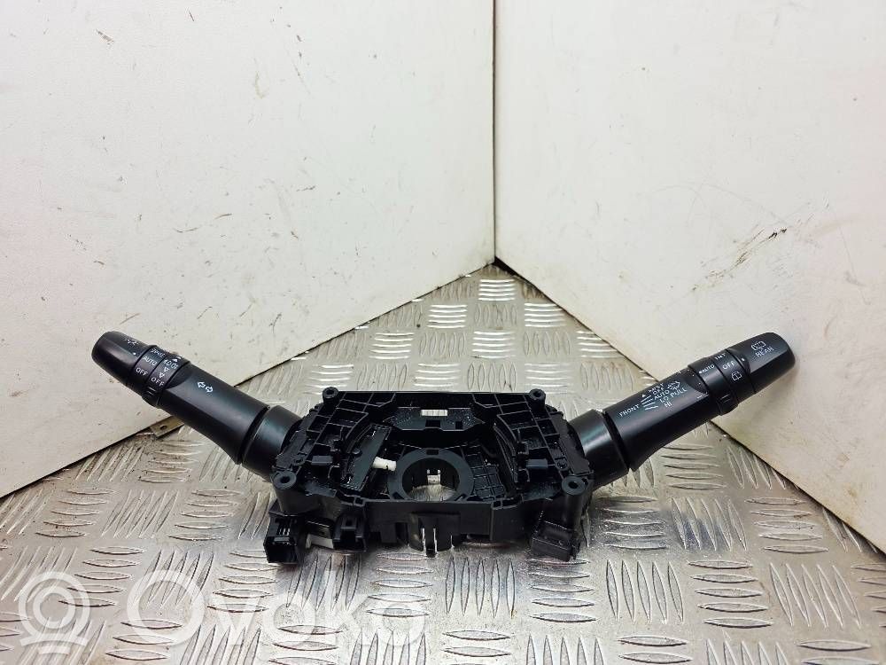 Mitsubishi ASX Interruptor/palanca de limpiador de luz de giro 