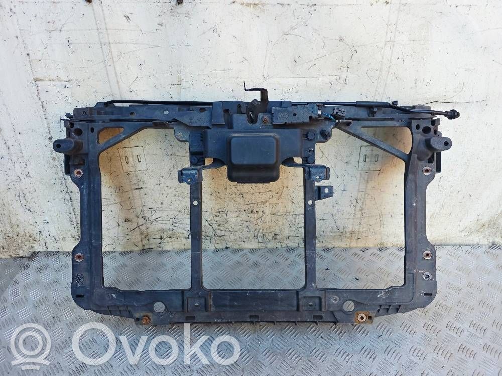Mazda 6 Radiatoru panelis 