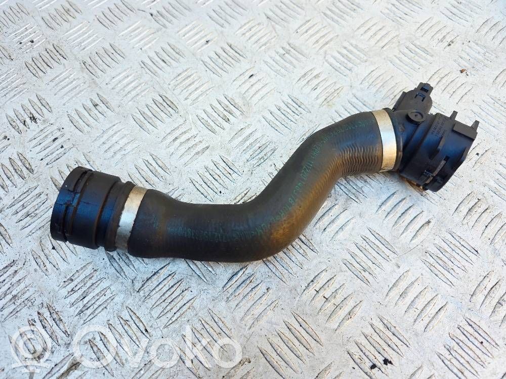 BMW 1 E81 E87 Engine coolant pipe/hose 