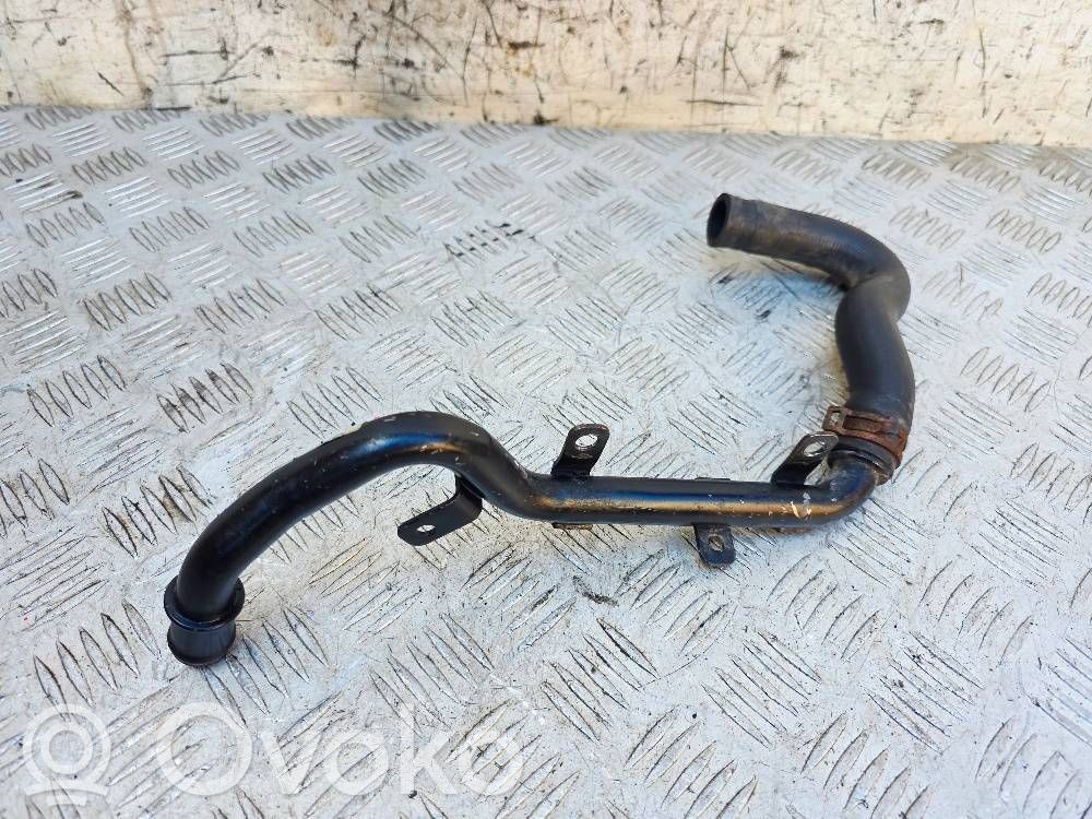 Audi A8 S8 D3 4E Engine coolant pipe/hose 