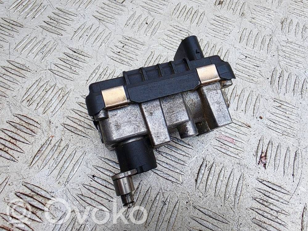 Audi A8 S8 D3 4E Turbine electric control actuator 