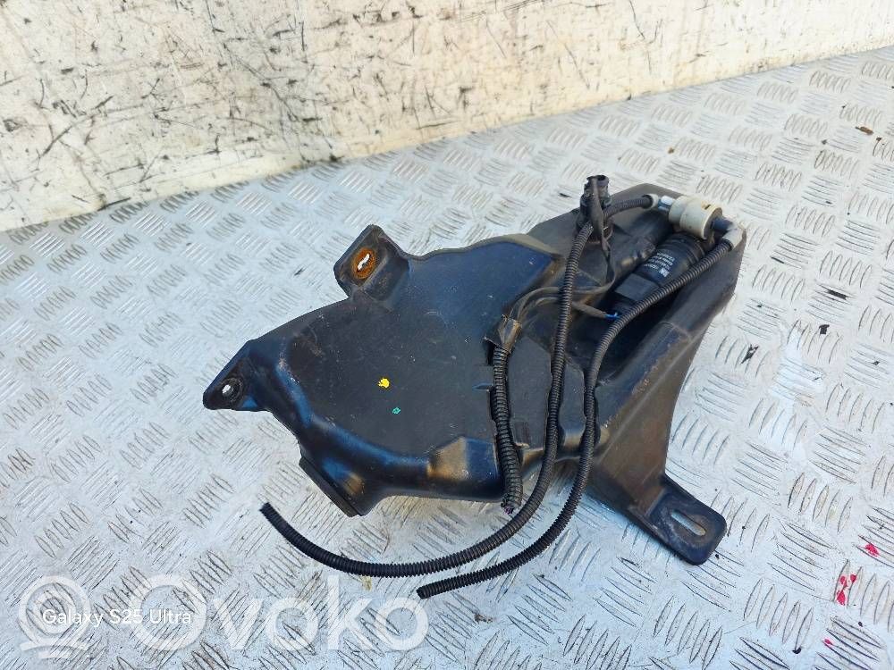Opel Astra J Langų skysčio bakelis 