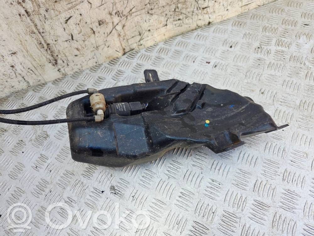 Opel Astra J Langų skysčio bakelis 