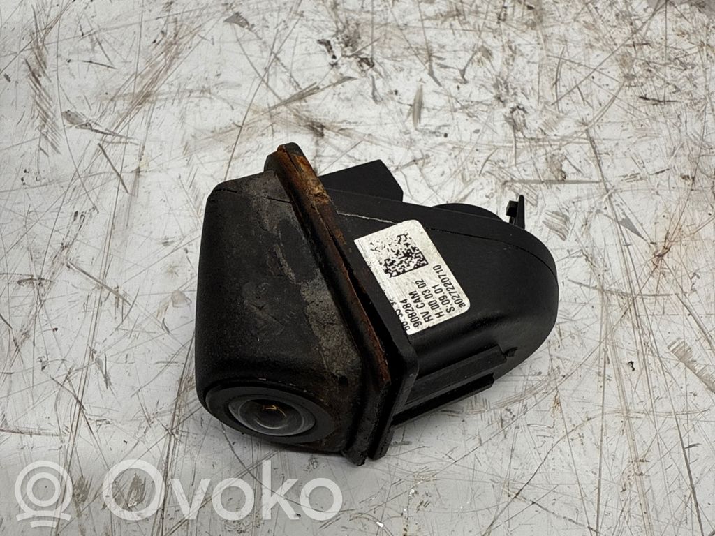 BMW 7 F01 F02 F03 F04 Reversing camera 