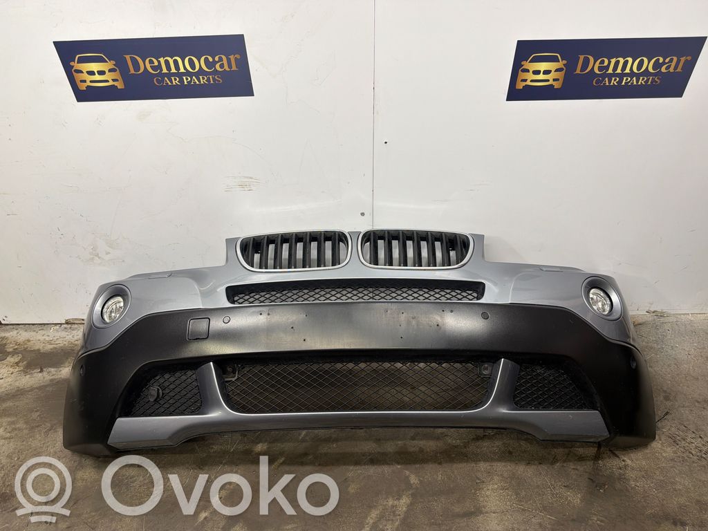 BMW X3 E83 Priekinis bamperis 