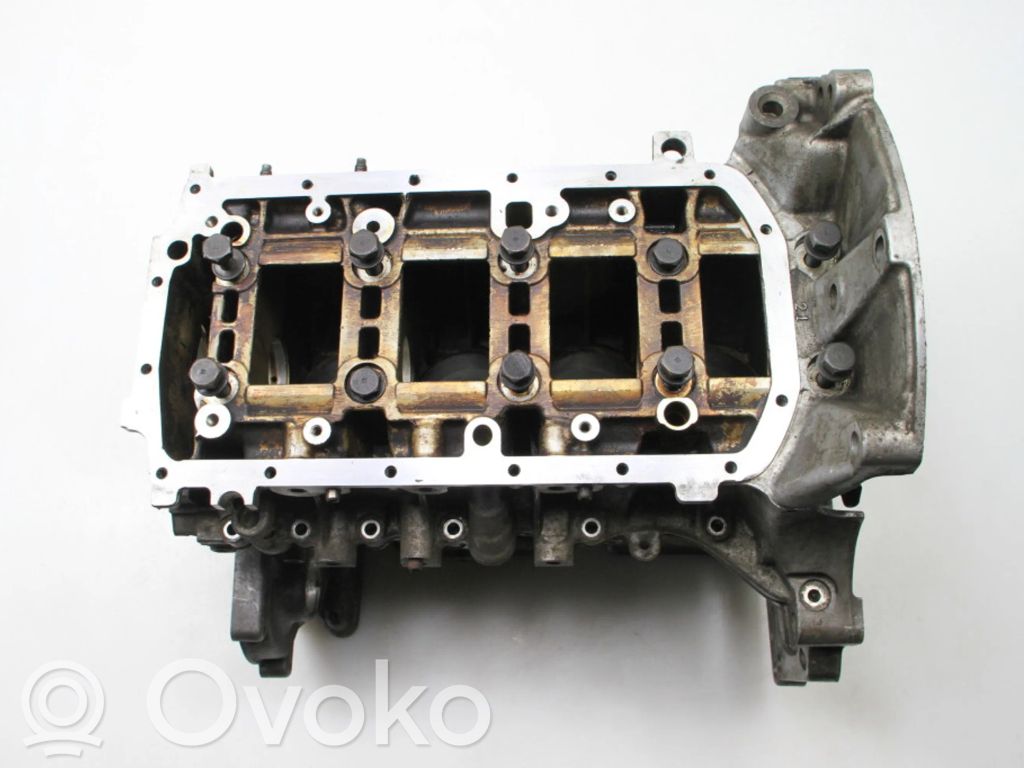Engine block   V753464580