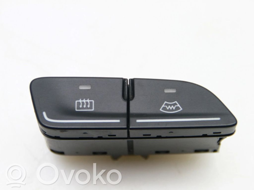 Windscreen/window heater switch   AM5T18K574AB