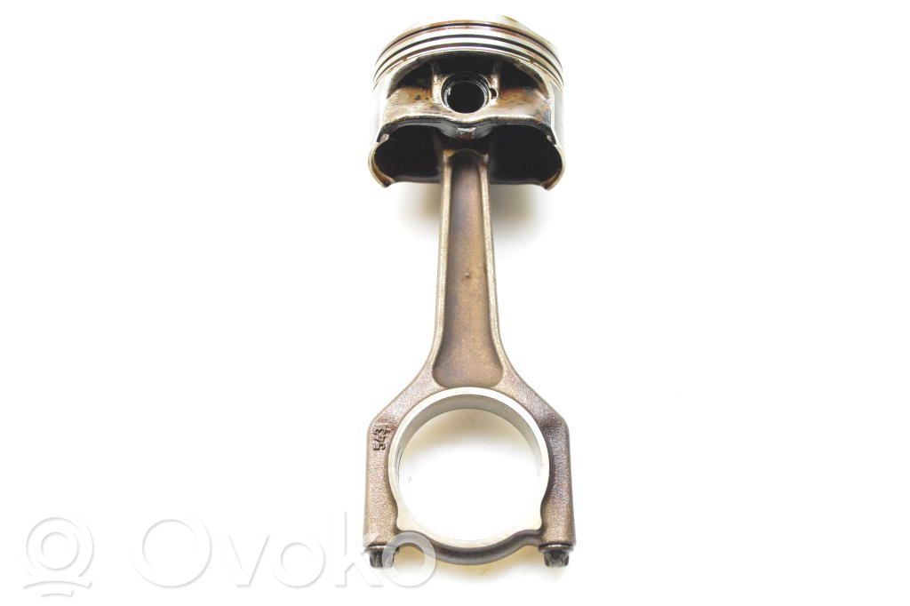 Piston with connecting rod   7528540
