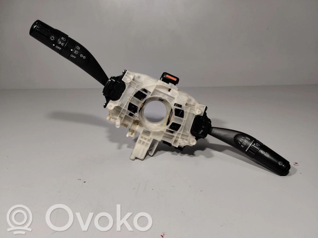 Interruptor de control multifunción   83161AG410