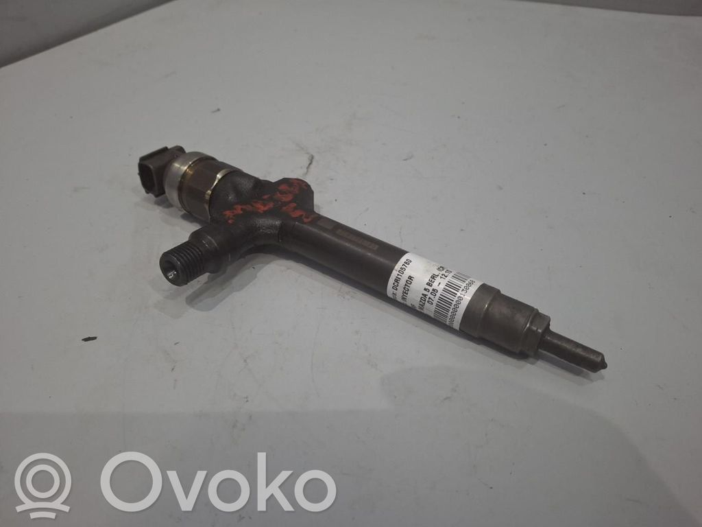 Mazda 5 Inyector de combustible 