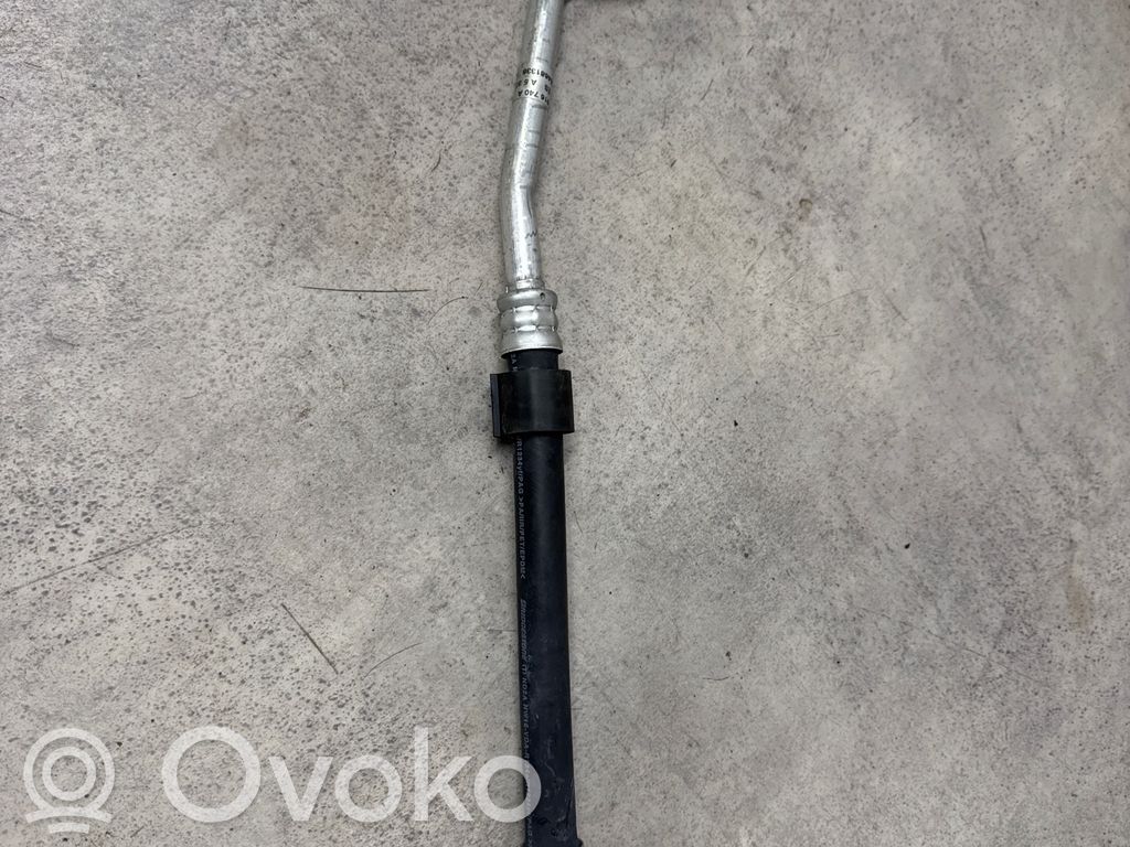 Audi e-tron Ilmastointilaitteen putki (A/C) 