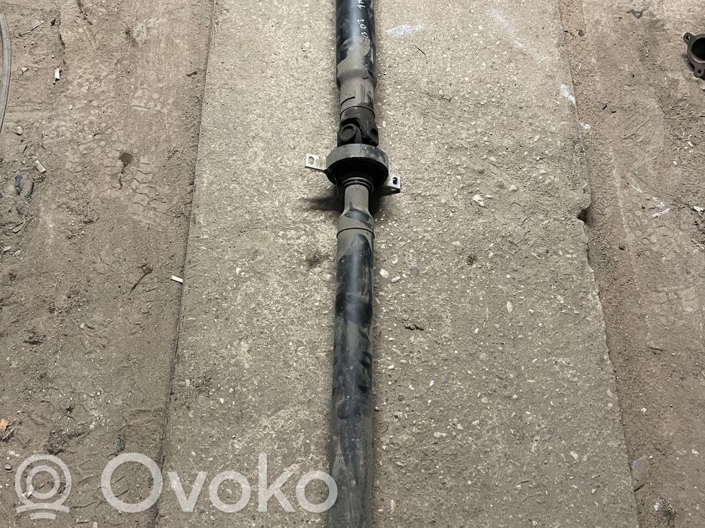 BMW 1 E81 E87 Kardanas komplekte 
