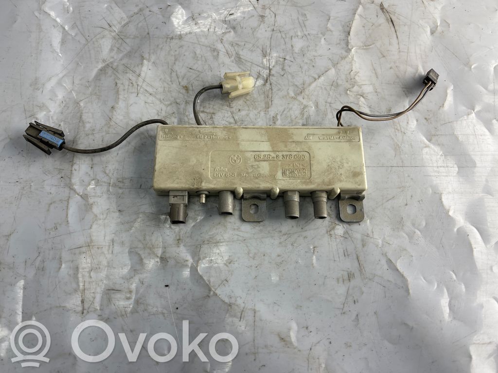 BMW 5 E39 Antenos stiprintuvas 