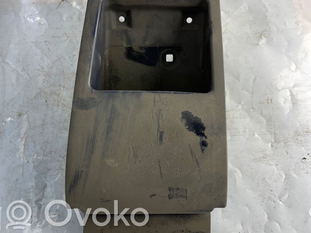 BMW 5 E39 Daiktadėžė centrinės konsolės 