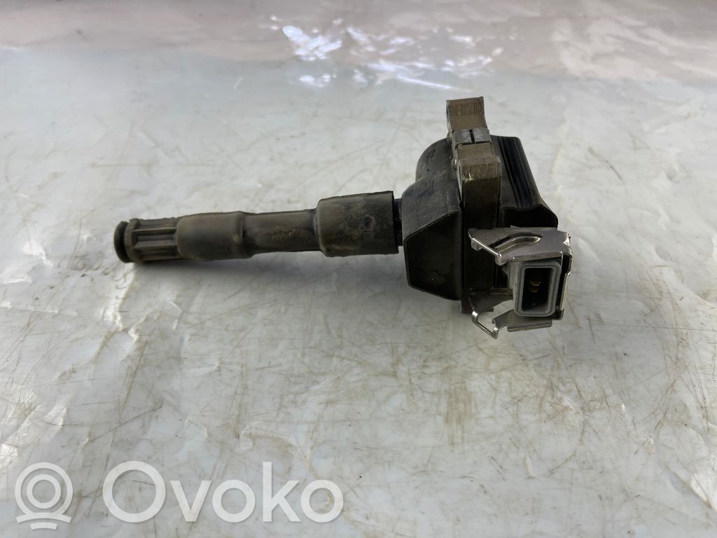 High voltage ignition coil   0221504410