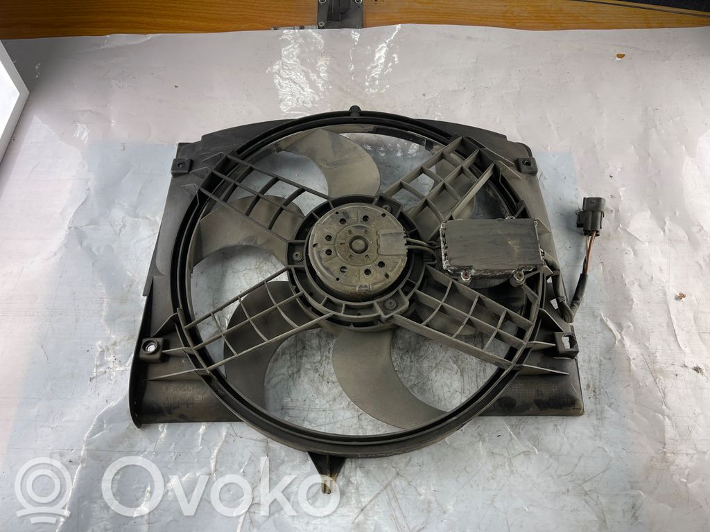 BMW 3 E46 Elektrisks radiatoru ventilators 