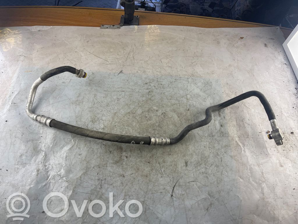 Audi A8 S8 D3 4E Gaisa kondicioniera caurulīte (-es) / šļūtene (-es) 