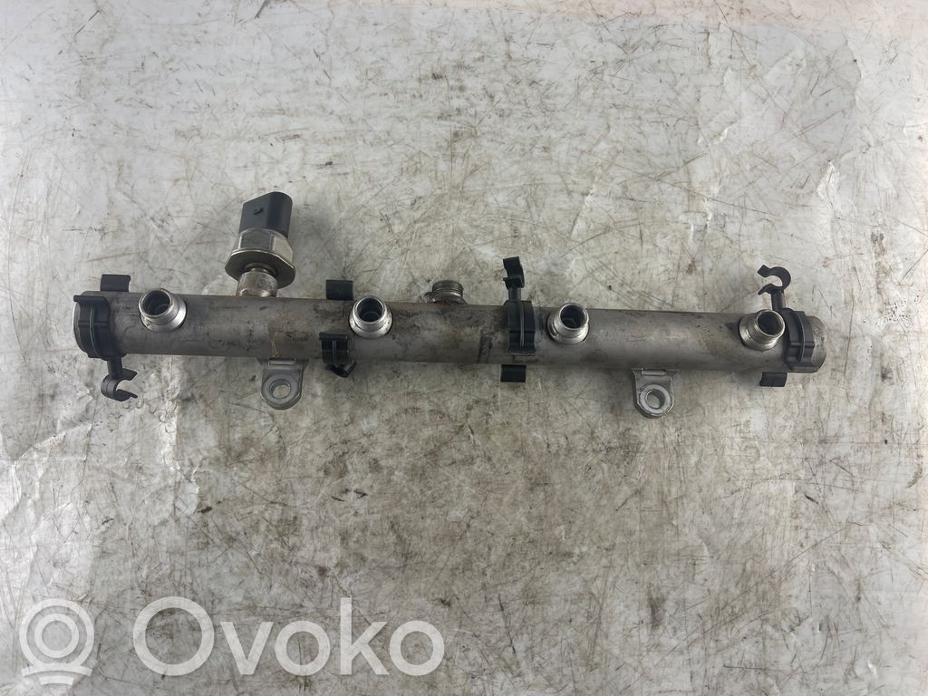 Audi A8 S8 D3 4E Fuel main line pipe 