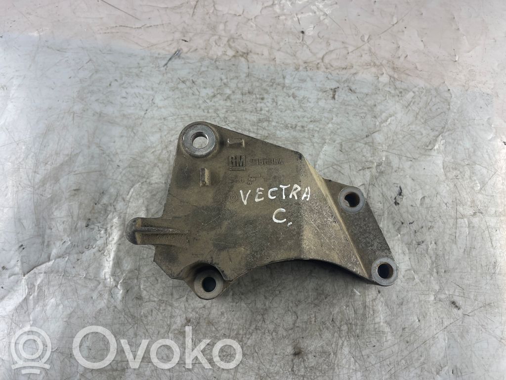Opel Vectra C Engine mounting bracket 