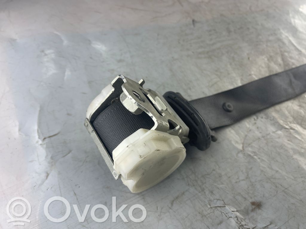Opel Vectra C Cinturón trasero 