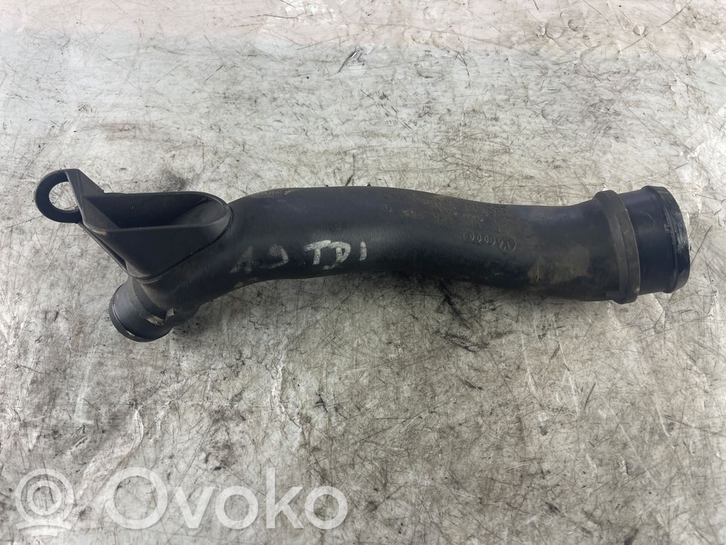Audi A4 S4 B6 8E 8H Wąż / Rura intercoolera 