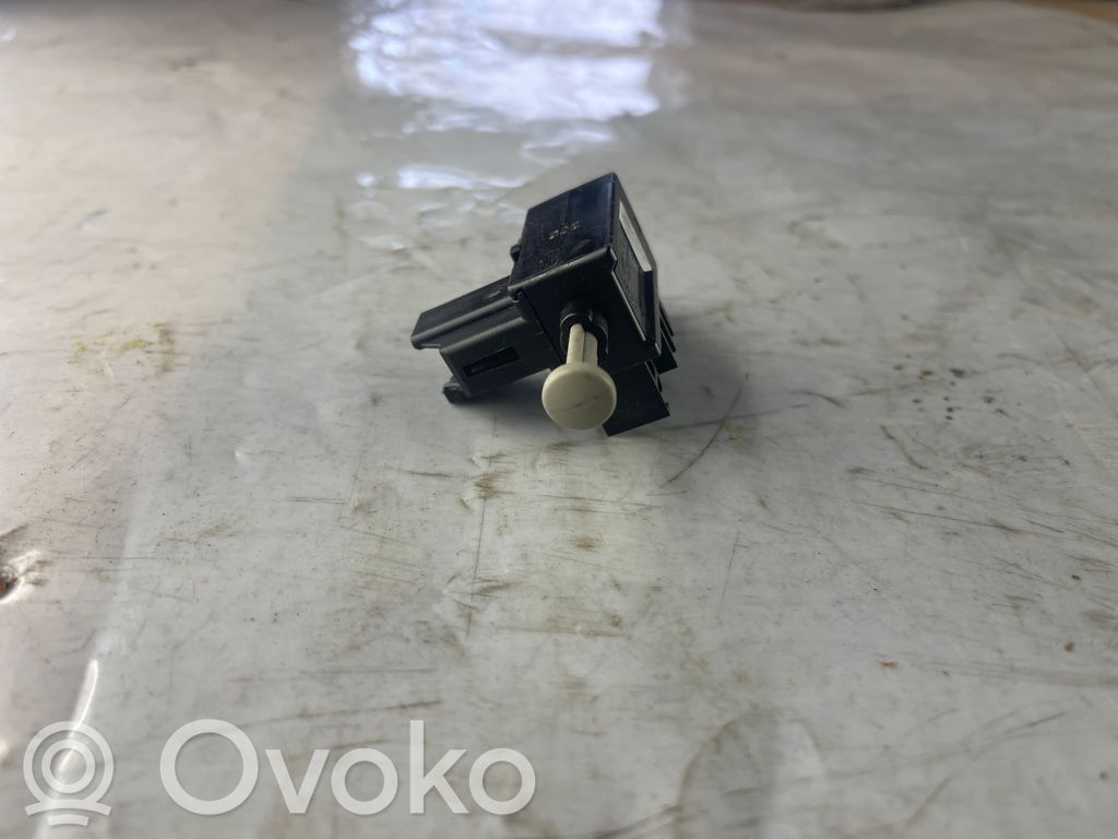 Ford Focus Clutch pedal sensor 