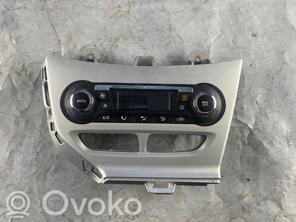 Ford Focus Climate control unit 