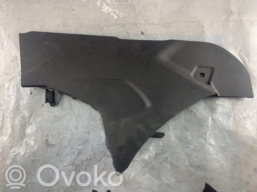 Ford Focus Garniture de marche-pieds 