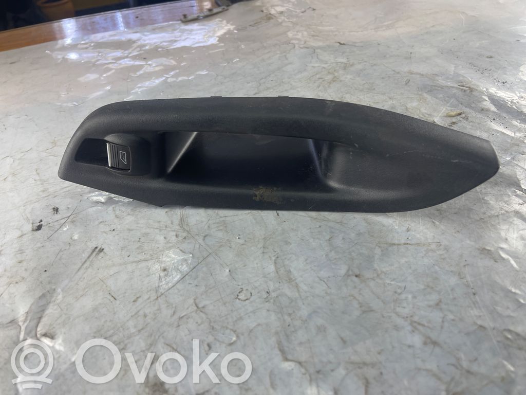 Ford Focus Schalter el. Fensterheber 