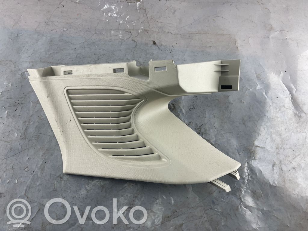 Ford Focus Pilar (D) (superior) 