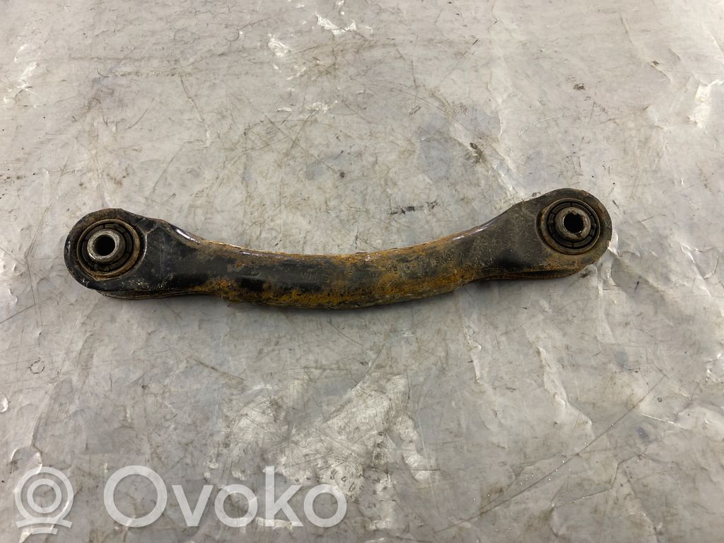Ford Focus Aizmugurējā tilta sviras 