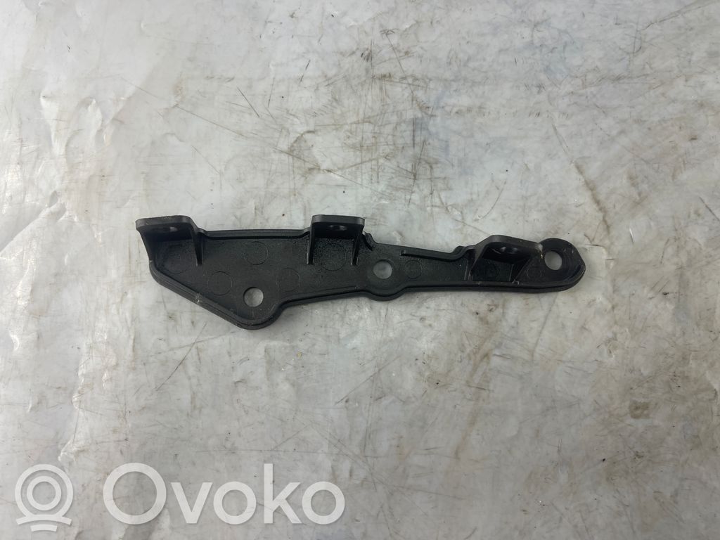 Rear bumper mounting bracket   8Z0853884