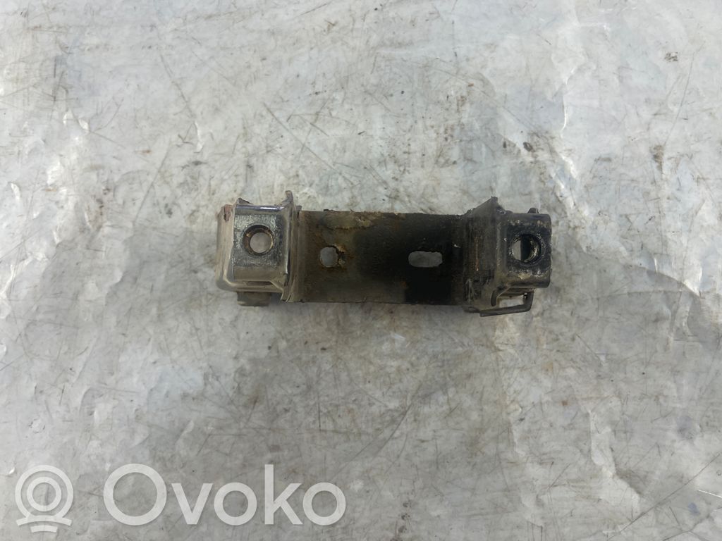 Audi A2 Engine mounting bracket 