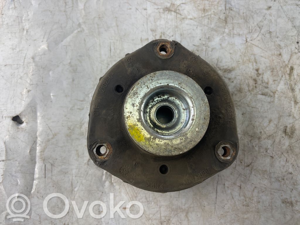 Ylempi etutukivarren kiinnitys   6N0412331,6N0412331E