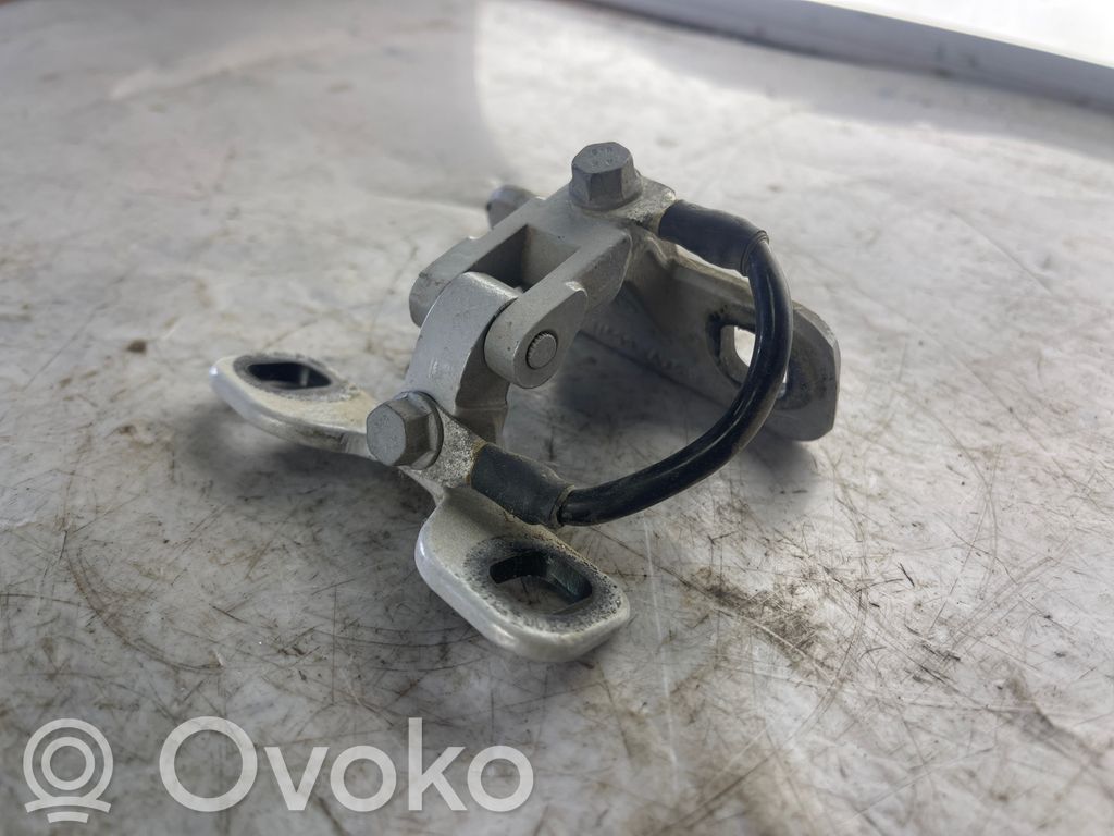BMW X5 E53 Tailgate/trunk/boot hinge 