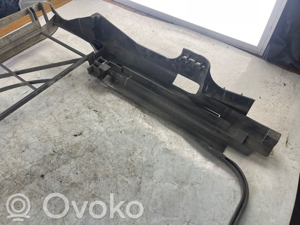 BMW X5 E53 Radiator trim 