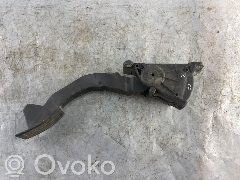 Akceleratoriaus pedalas   4M519F836BH,6PV00864103