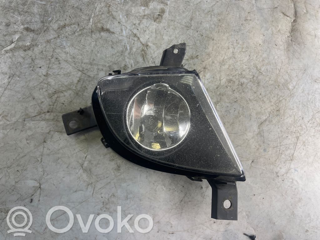 Miglas lukturis priekšā   17003702