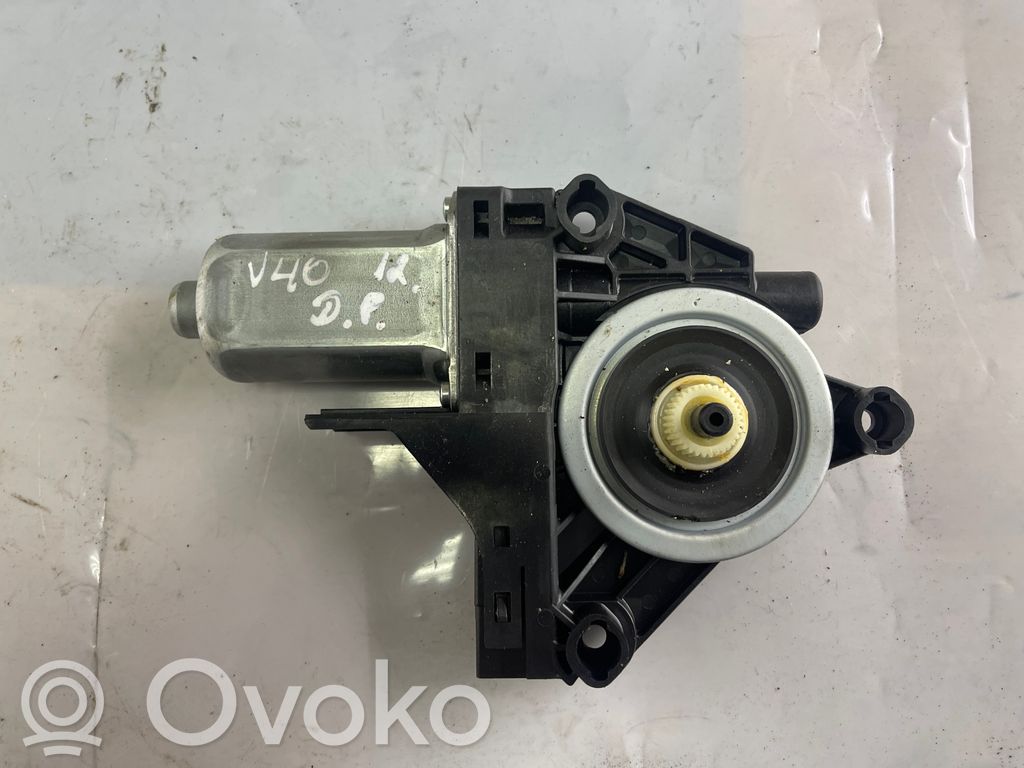 Volvo V40 Front door window regulator motor 