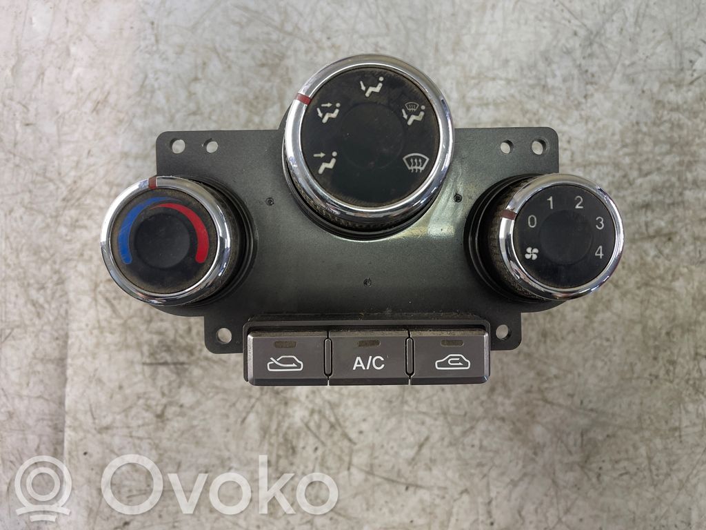 KIA Carens I Climate control unit 