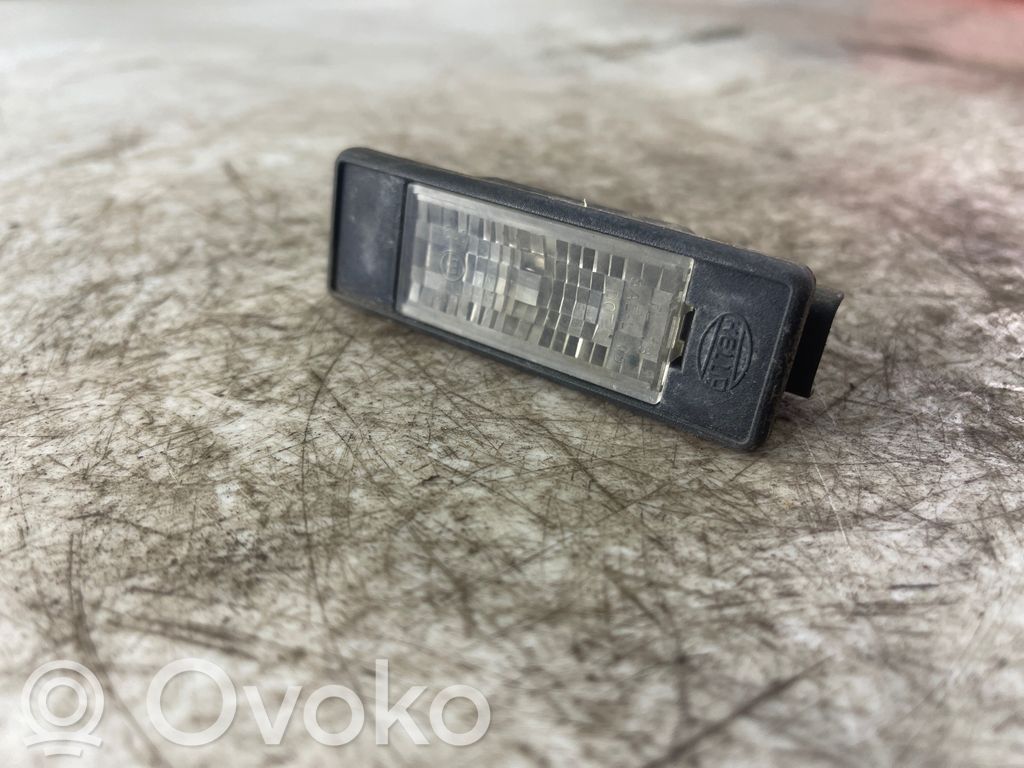 Mercedes-Benz Vito Viano W639 Lampa oświetlenia tylnej tablicy rejestracyjnej 