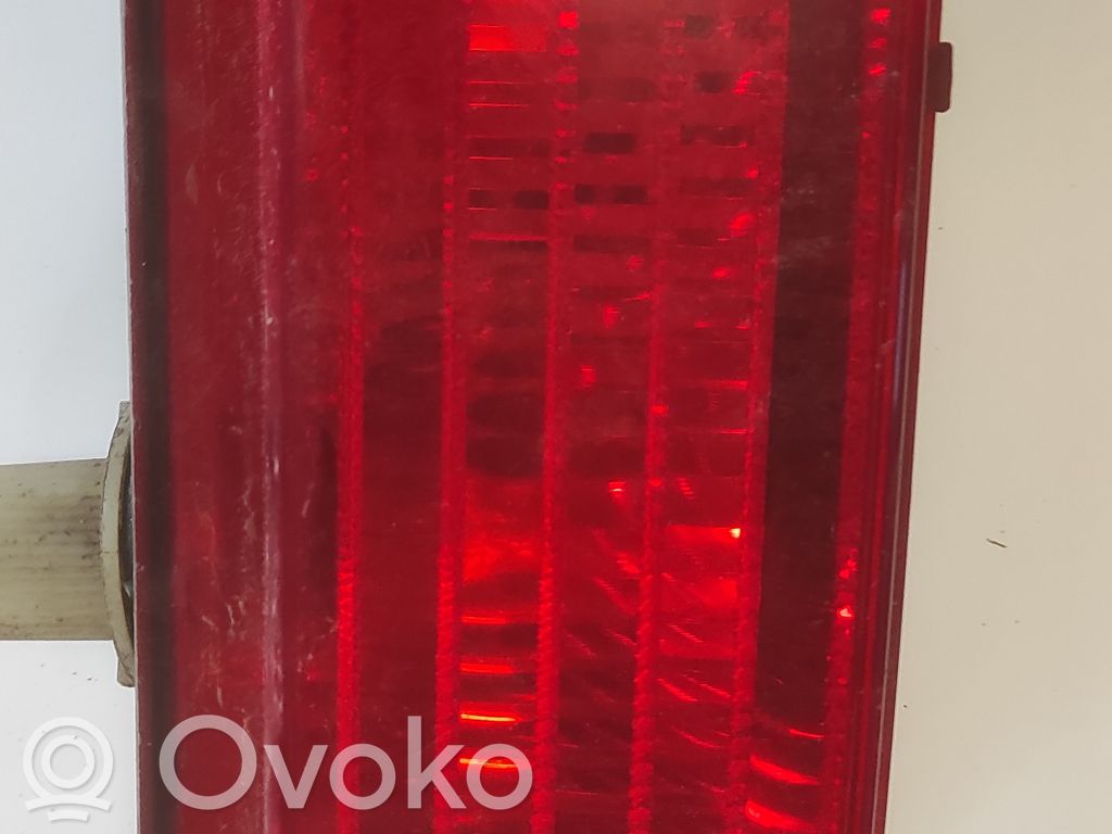 Jeep Grand Cherokee (WK) Rear fog light 