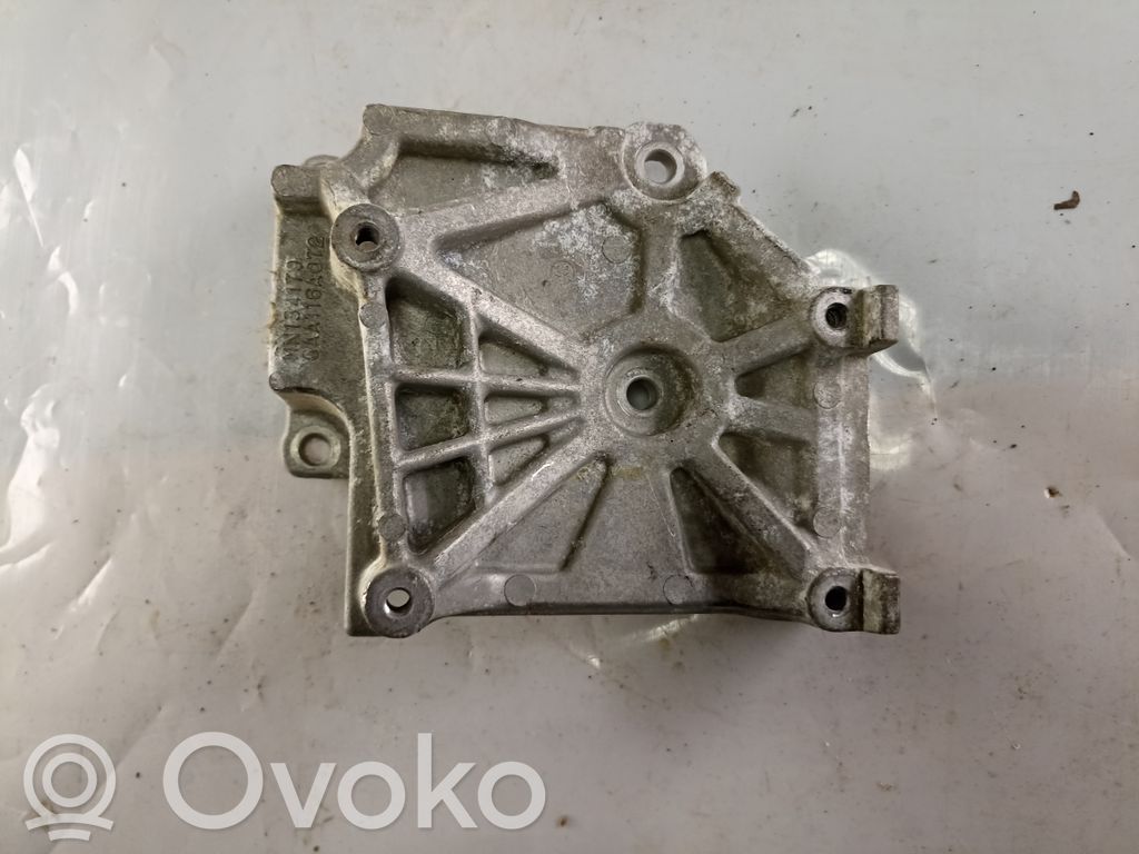 Mitsubishi Grandis A/C compressor mount bracket 