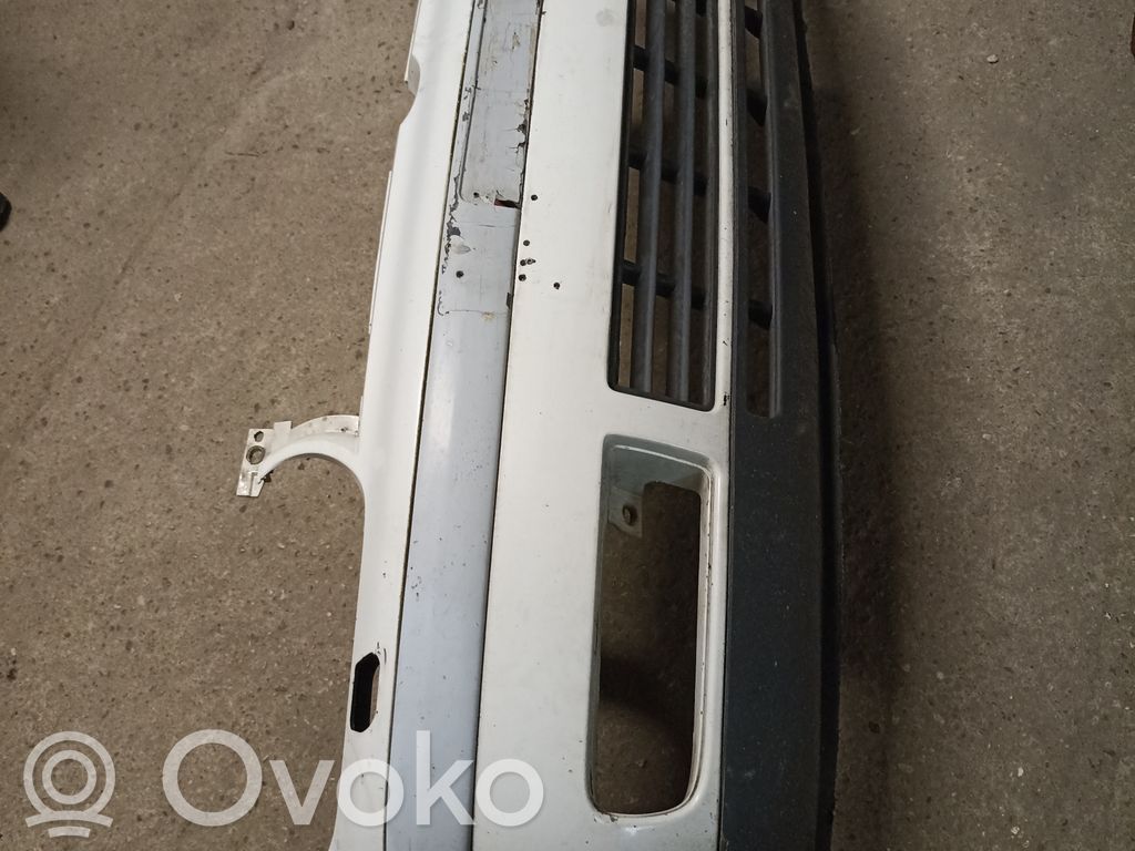 Volkswagen Golf IV Front bumper 