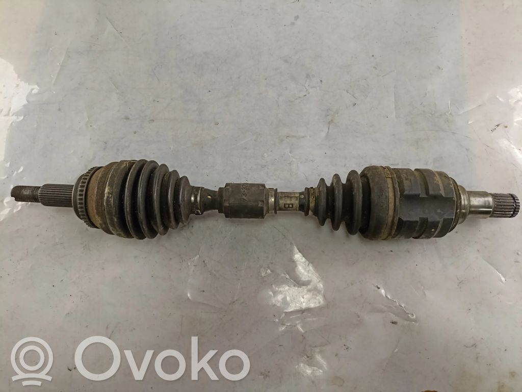 Toyota Corolla Verso AR10 Eje de transmisión delantero 