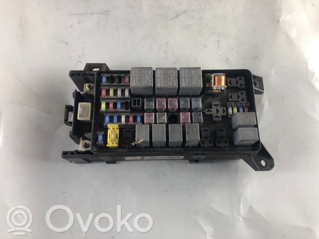 KIA Sorento Módulo de fusible 