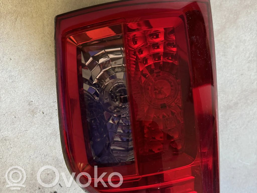 Peugeot 4007 Luces portón trasero/de freno 