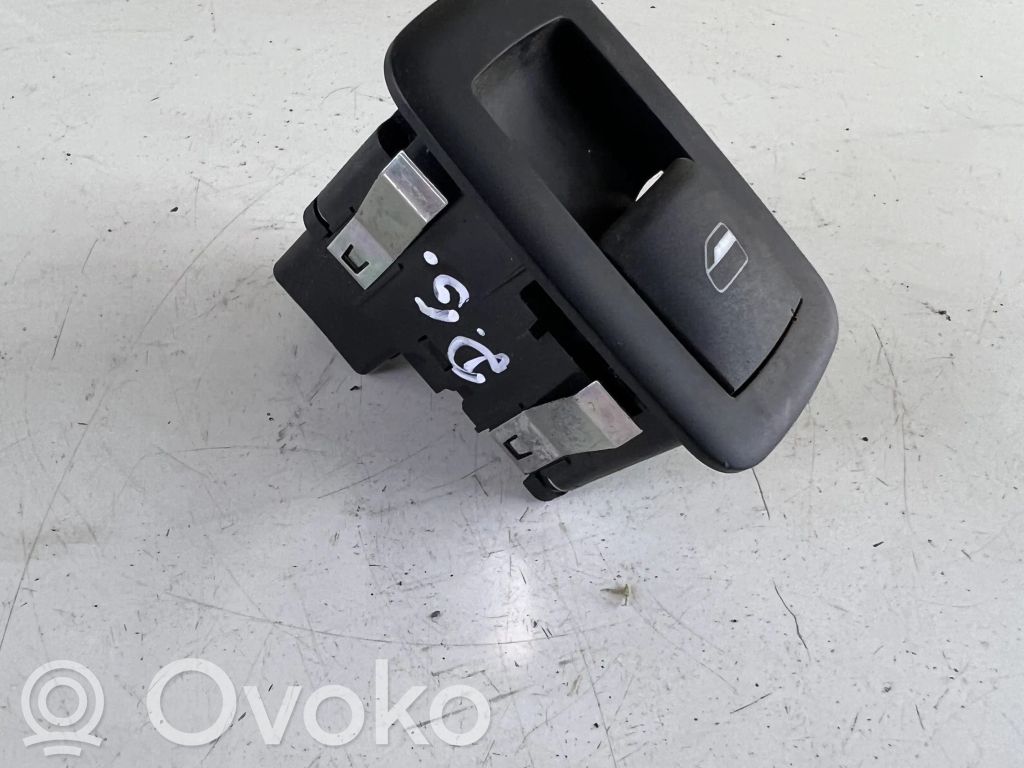 Dodge RAM 1500 DS Electric window control switch 