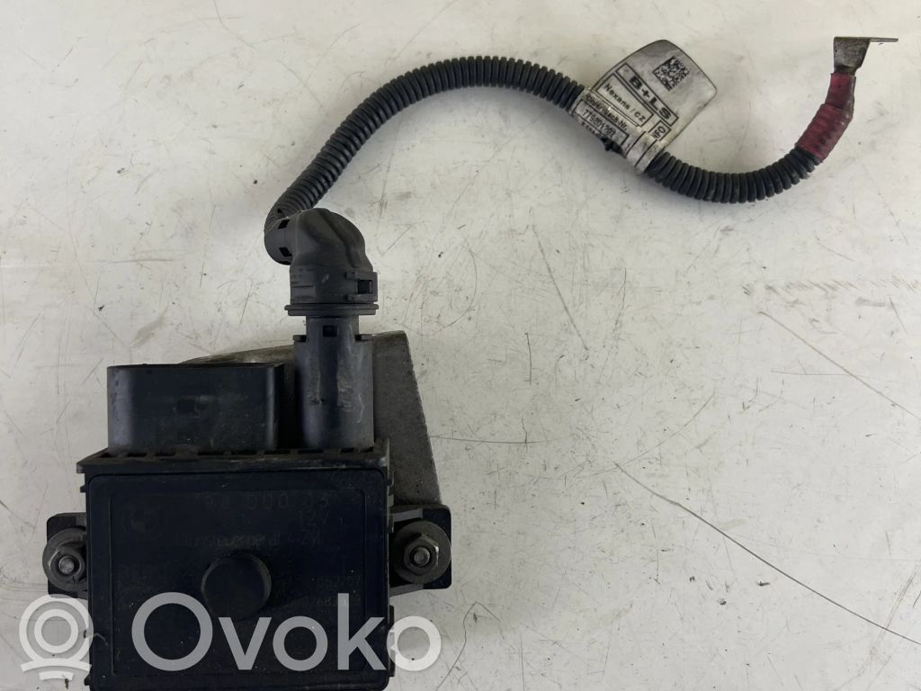 BMW 3 E90 E91 Kvēlsveču relejs 